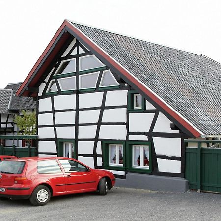 Nostalgic Apartment In The Eifel Region Schleiden Buitenkant foto
