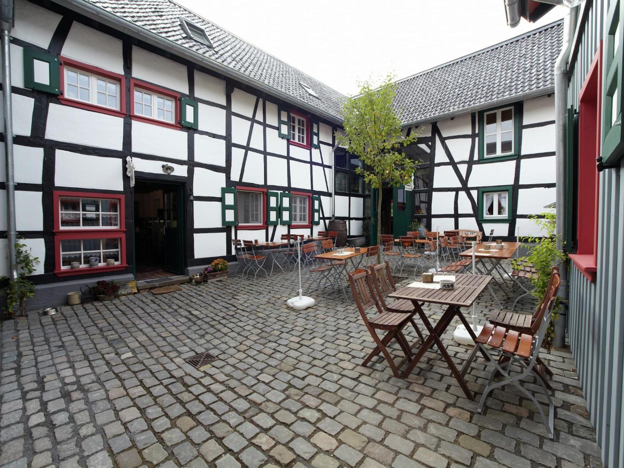 Nostalgic Apartment In The Eifel Region Schleiden Buitenkant foto